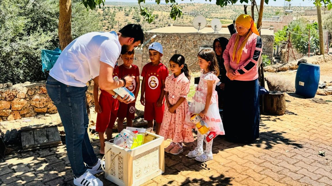 Eğitime Erişemeyen Çocuklara '' Oyun Sandığım '' Desteği